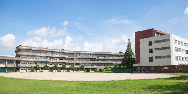 西南女学院	中学校・高等学校